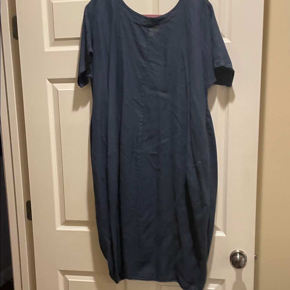 Chic Navy Midi Dress XL - Picture 5 of 6